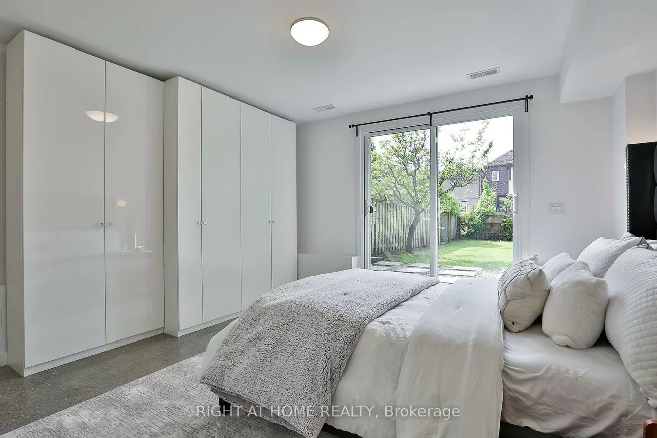115, Merrill, Woodbine Corridor, Toronto