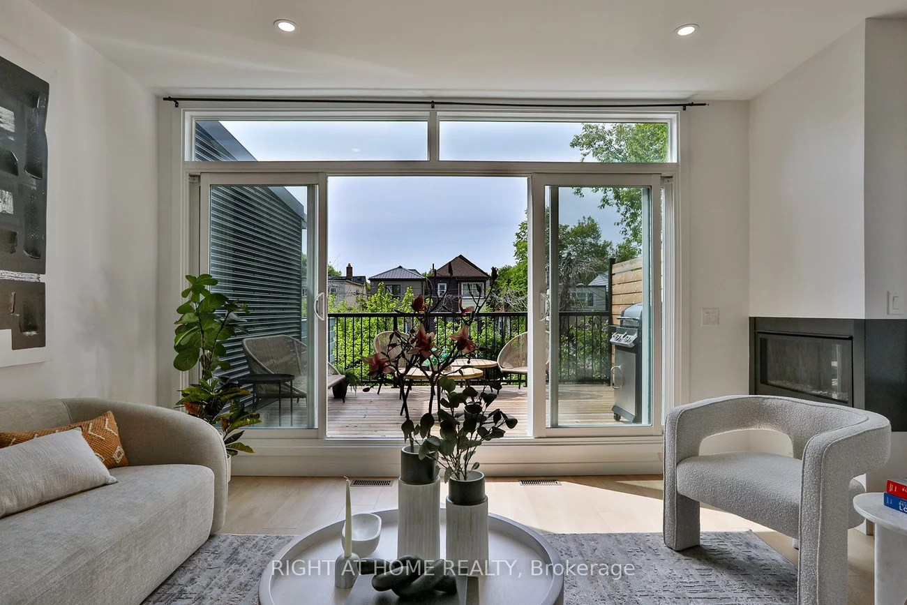 115, Merrill, Woodbine Corridor, Toronto