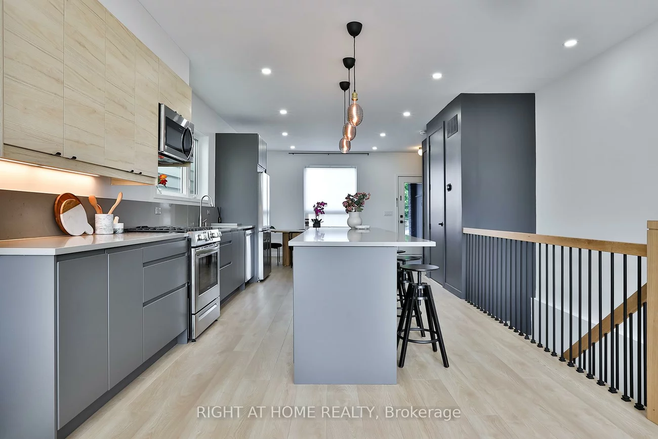 115, Merrill, Woodbine Corridor, Toronto