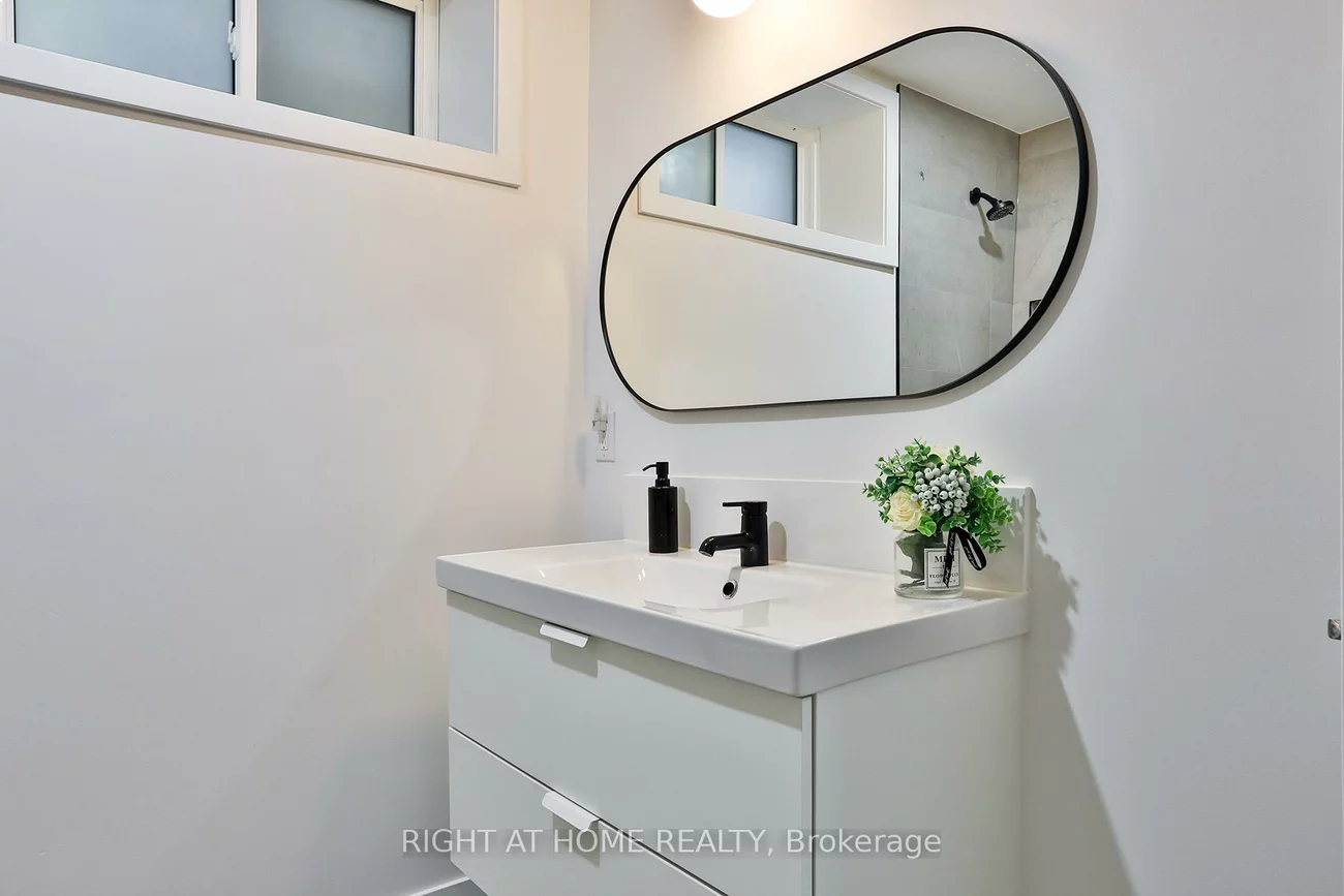 115, Merrill, Woodbine Corridor, Toronto