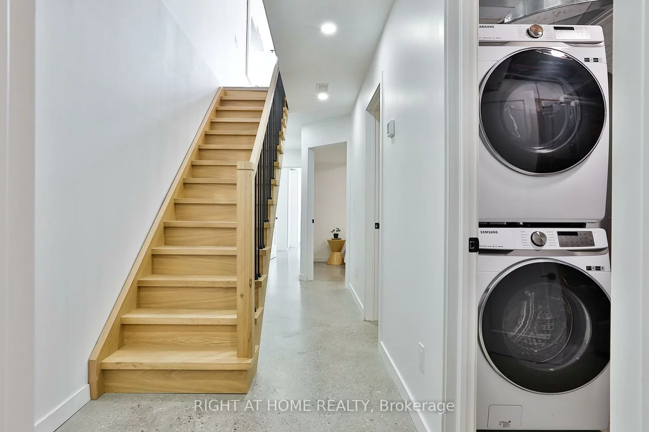 115, Merrill, Woodbine Corridor, Toronto