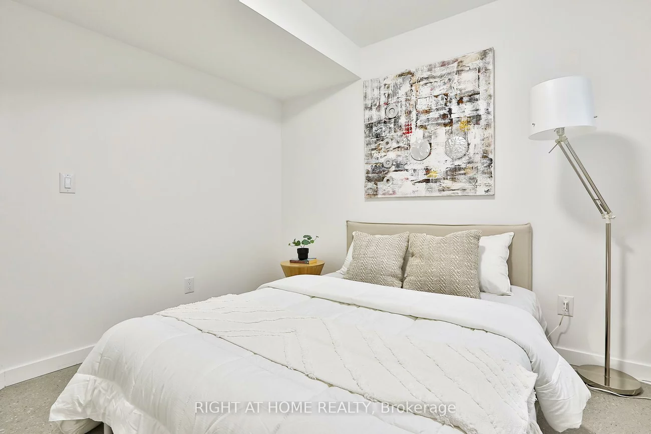 115, Merrill, Woodbine Corridor, Toronto