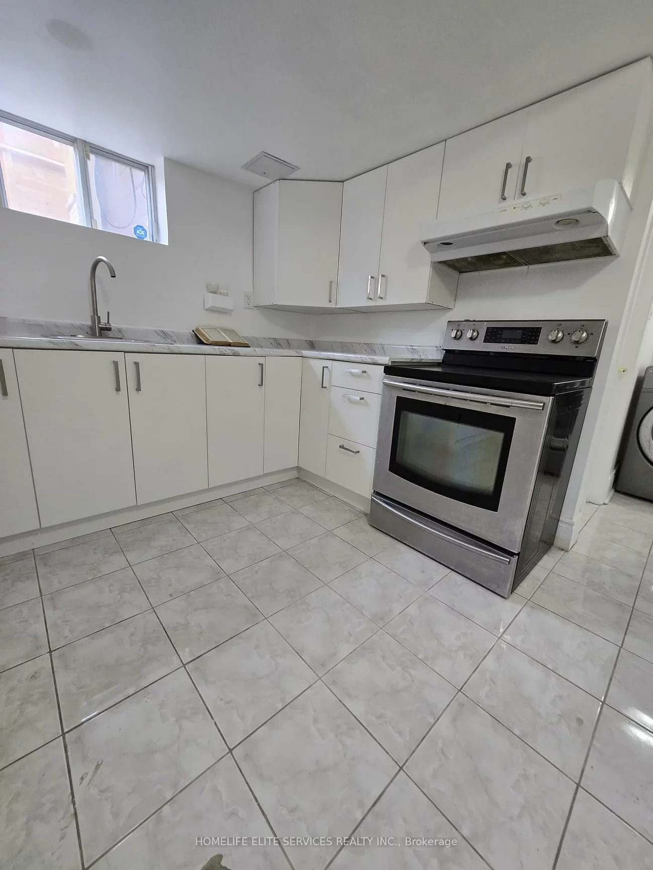 36, Hathway, Bendale, Toronto