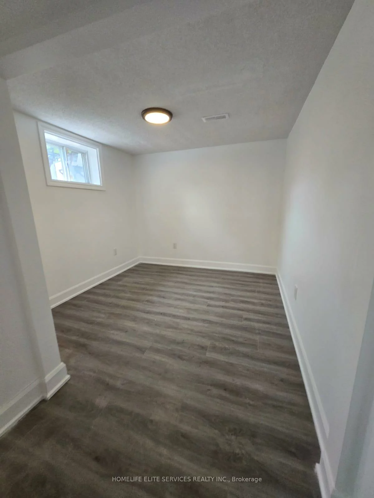 36, Hathway, Bendale, Toronto