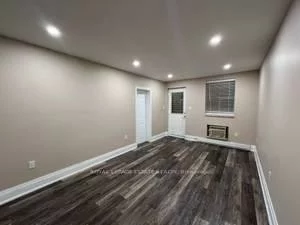 42, Squires, O'Connor-Parkview, Toronto