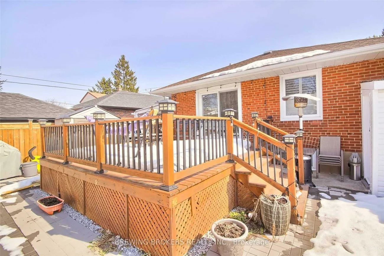 1538, Pharmacy, Wexford-Maryvale, Toronto