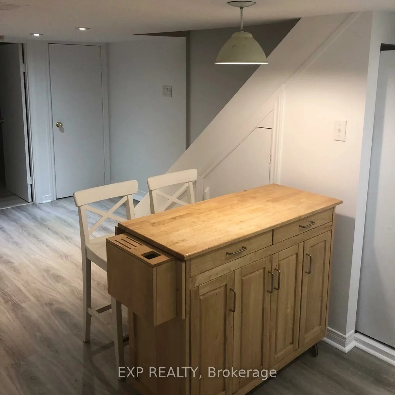 574, Coxwell, Greenwood-Coxwell, Toronto