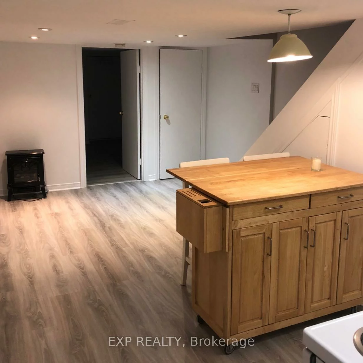 574, Coxwell, Greenwood-Coxwell, Toronto