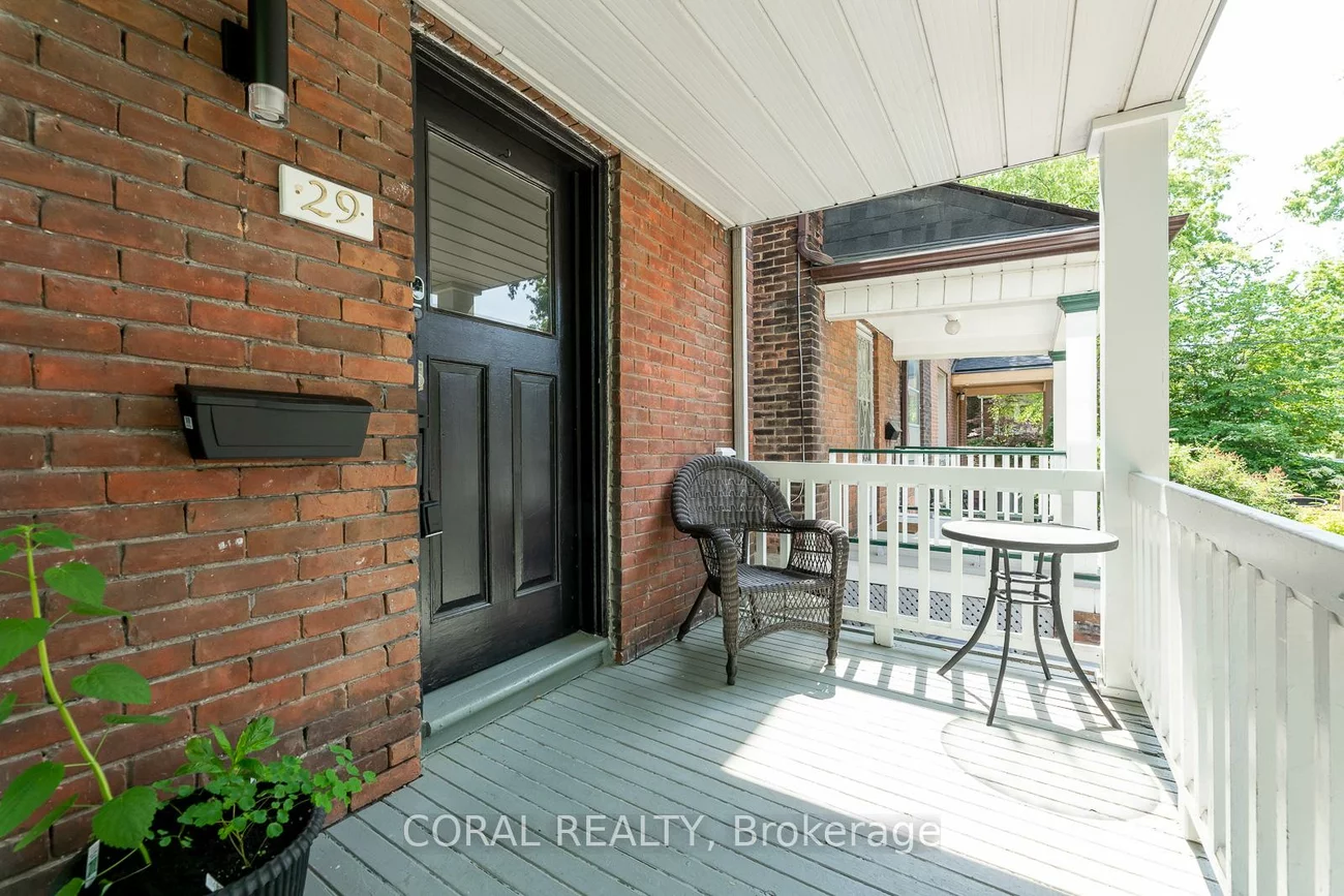 29, Victor, North Riverdale, Toronto