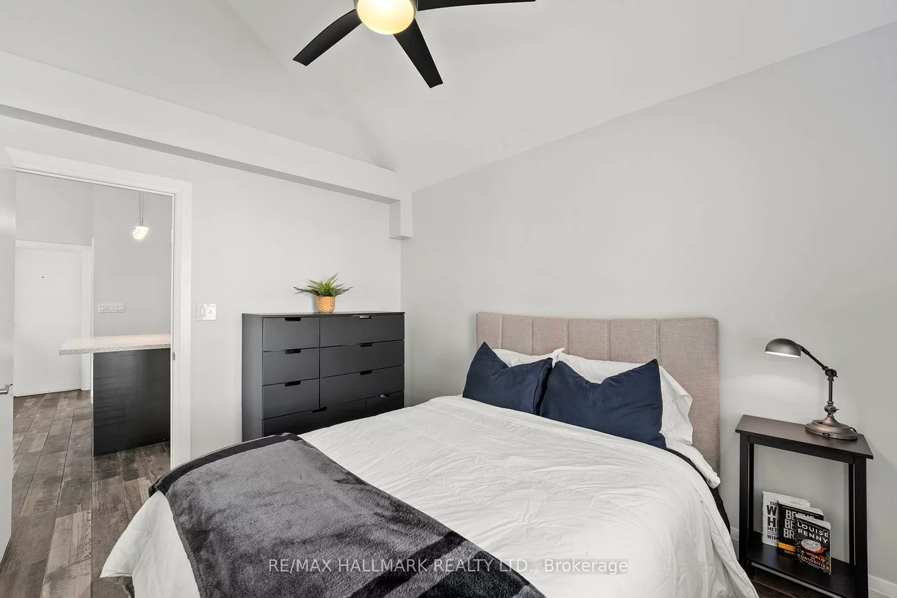 276, King Edward, Woodbine-Lumsden, Toronto