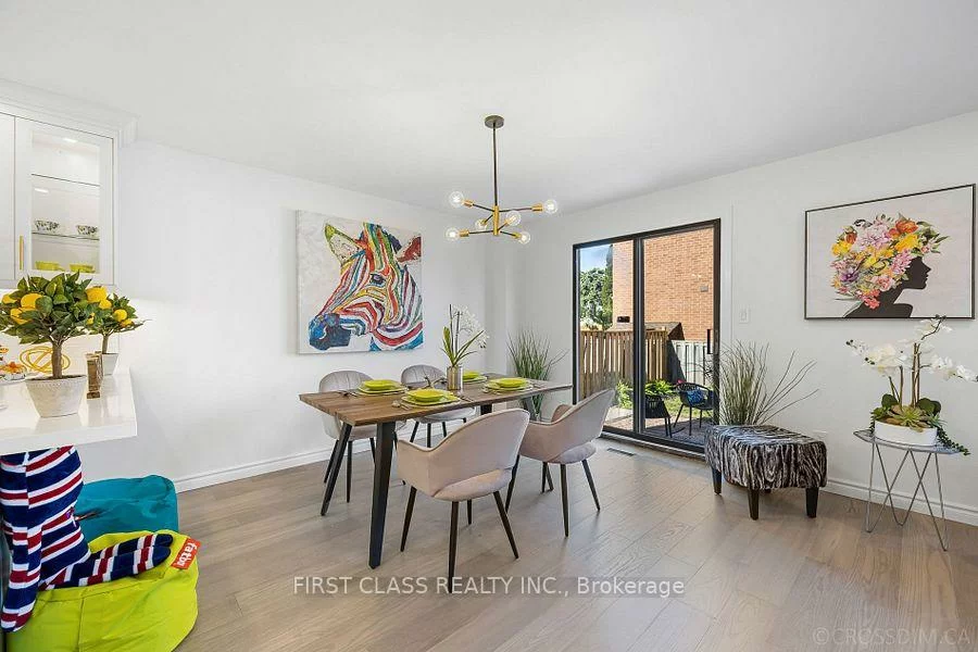 25, Lansbury, Agincourt North, Toronto