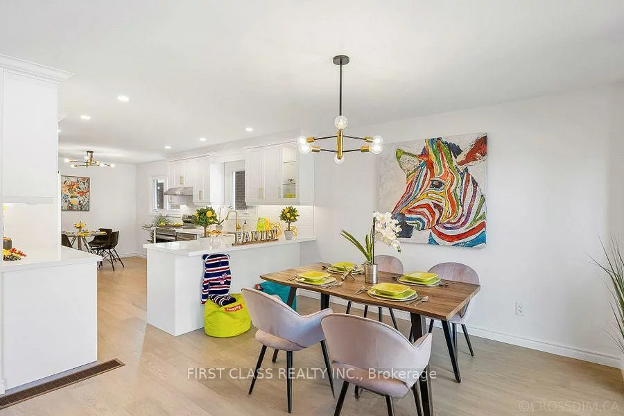 25, Lansbury, Agincourt North, Toronto