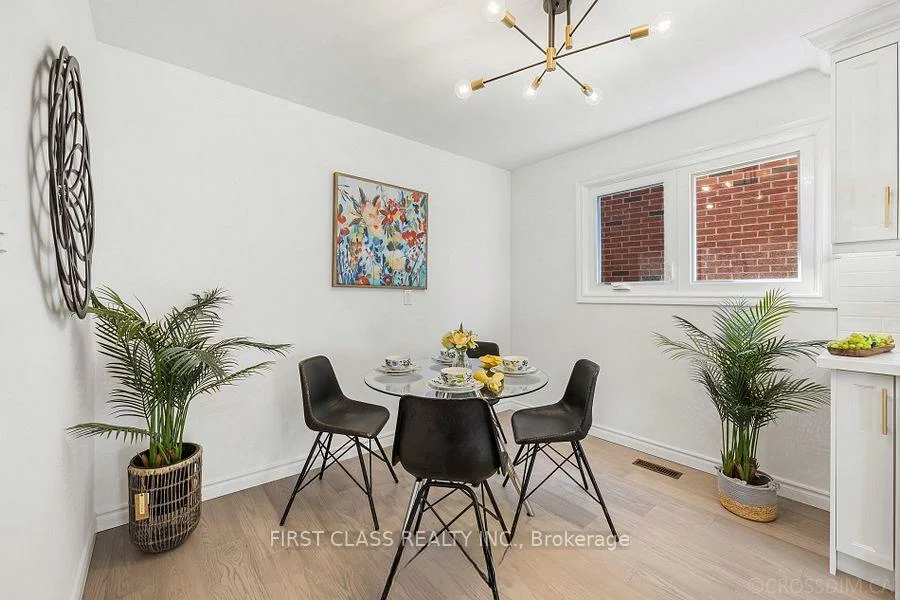 25, Lansbury, Agincourt North, Toronto