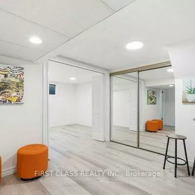 25, Lansbury, Agincourt North, Toronto