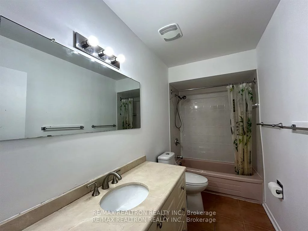 17, Dibgate, Agincourt North, Toronto