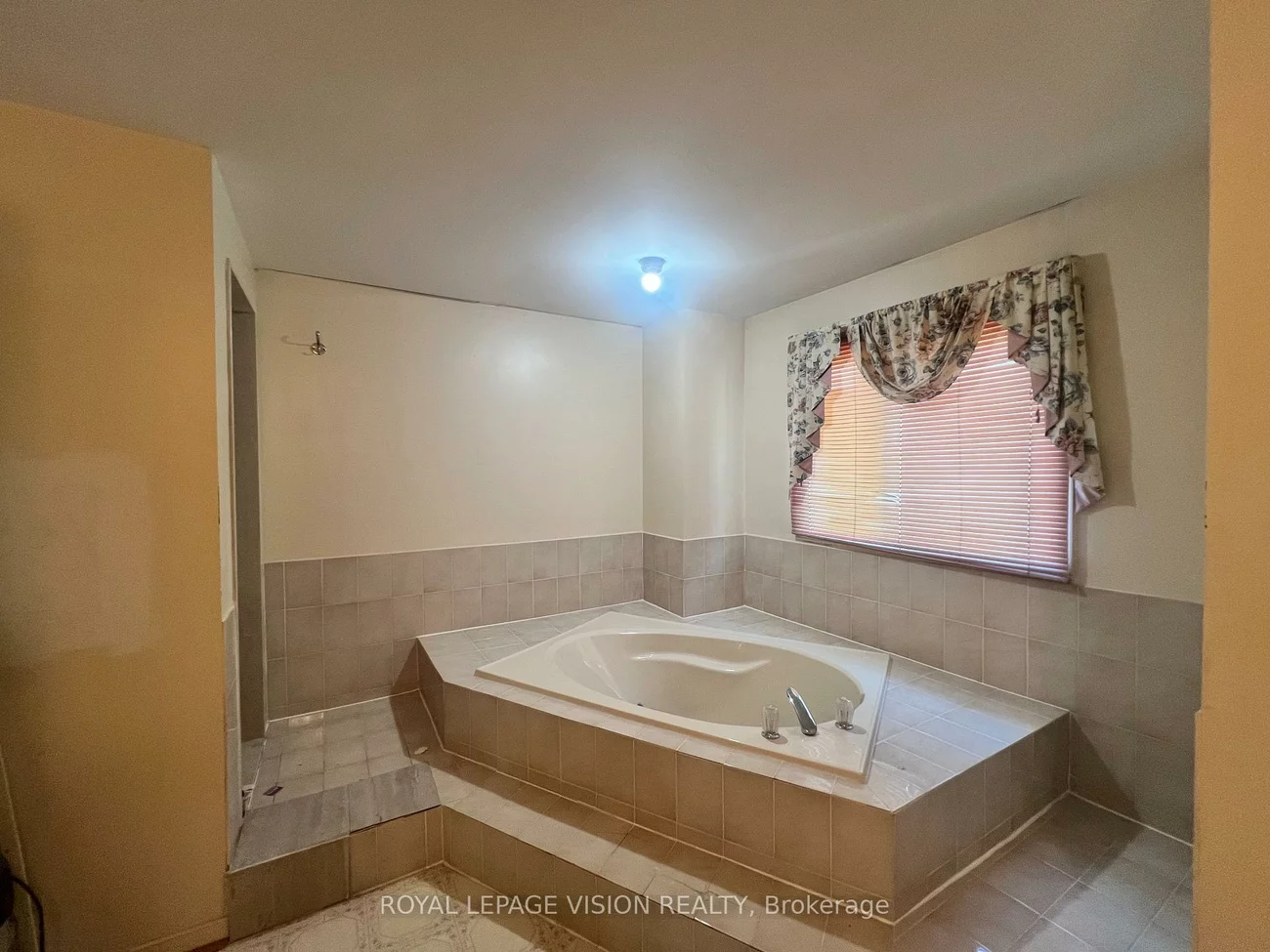 2, Glenheather, Rouge E11, Toronto