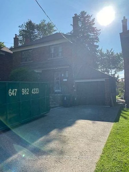 11, Hillside, Broadview North, Toronto