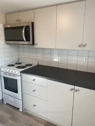 11, Hillside, Broadview North, Toronto
