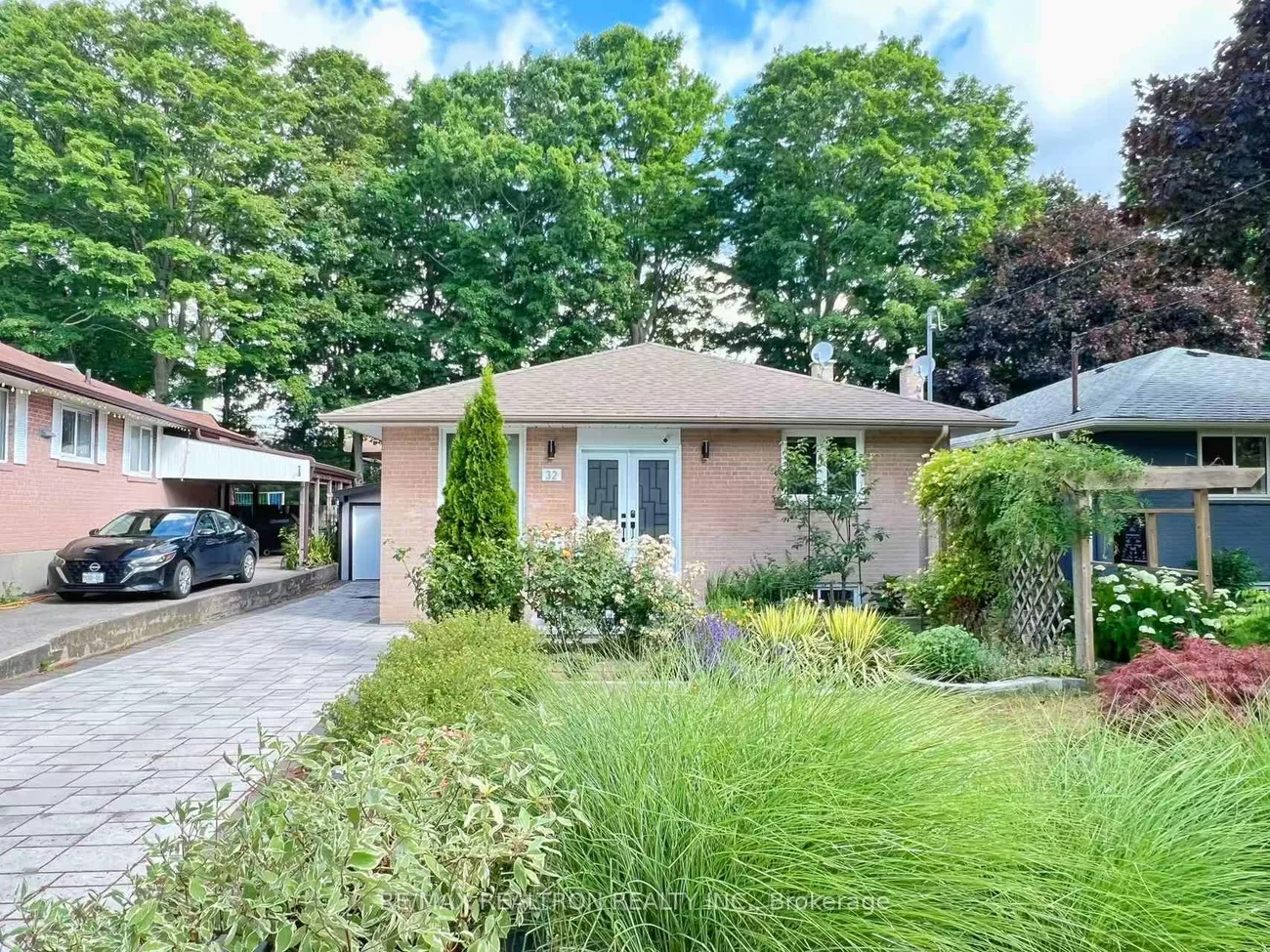 32, Stoney Creek, West Hill, Toronto