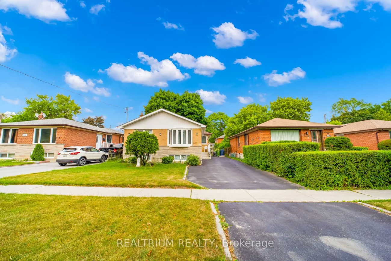 808, Brimorton, Woburn, Toronto