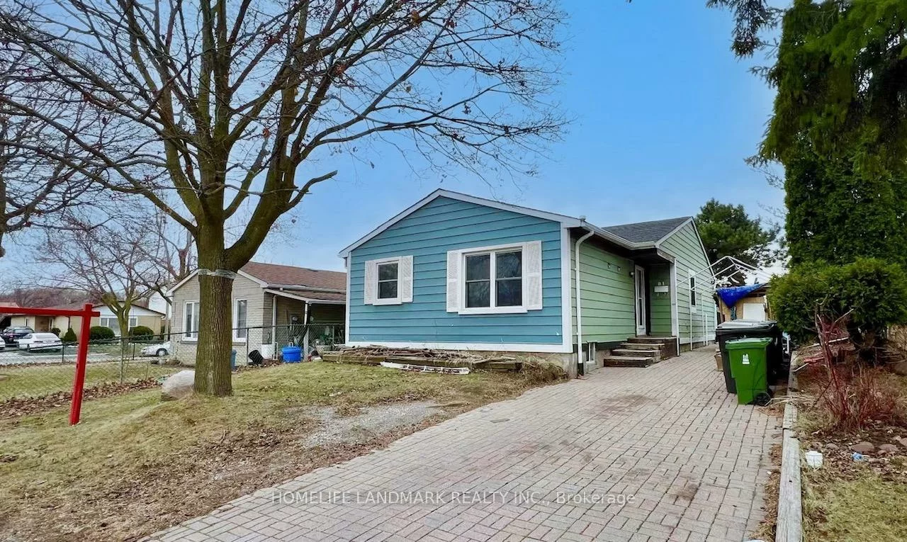 81, United, Malvern, Toronto