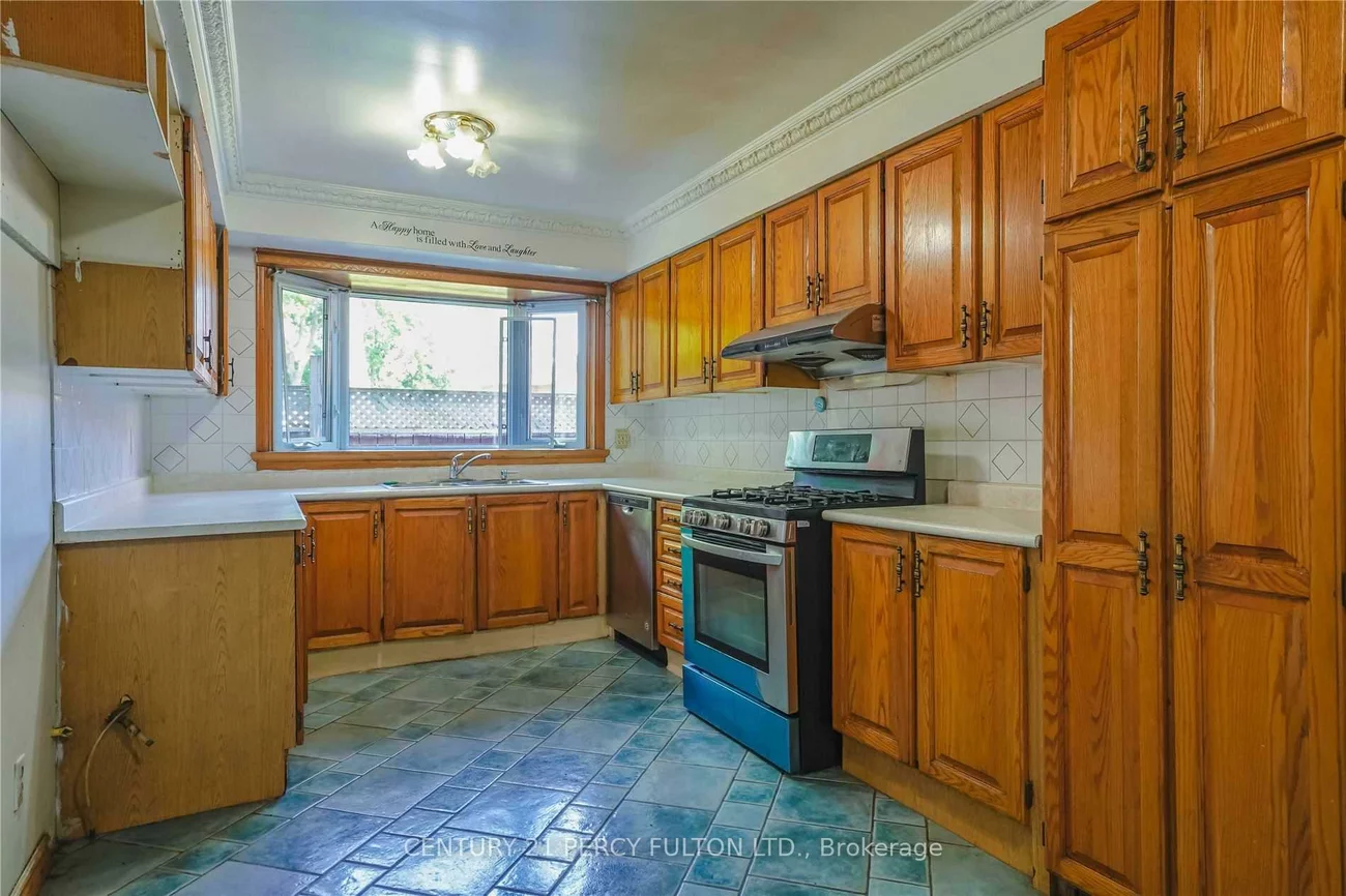 6172, Kingston, Highland Creek, Toronto