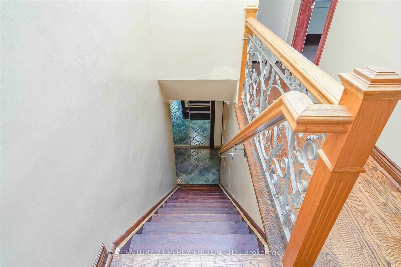 6172, Kingston, Highland Creek, Toronto