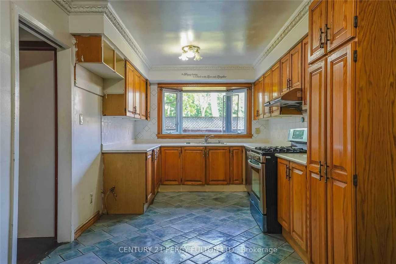 6172, Kingston, Highland Creek, Toronto
