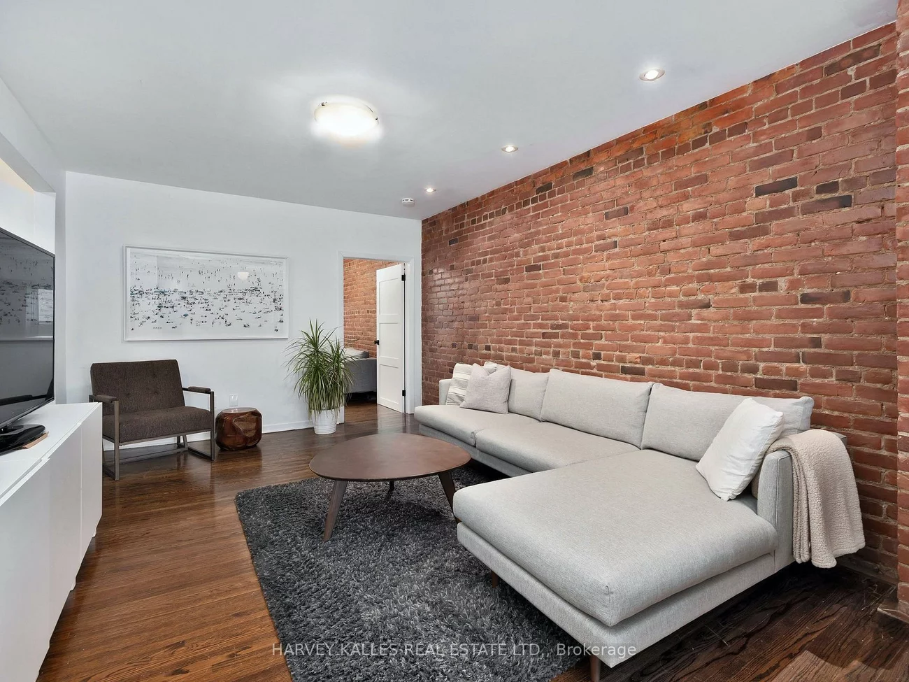 1406, Danforth, Danforth, Toronto
