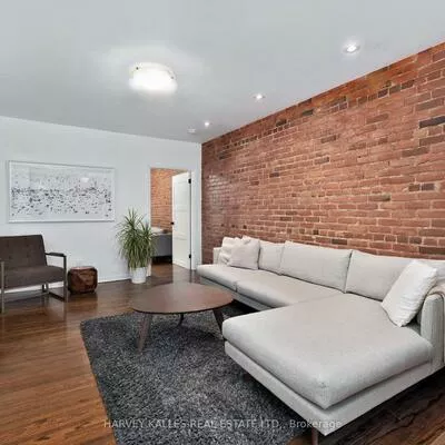 1406, Danforth, Danforth, Toronto