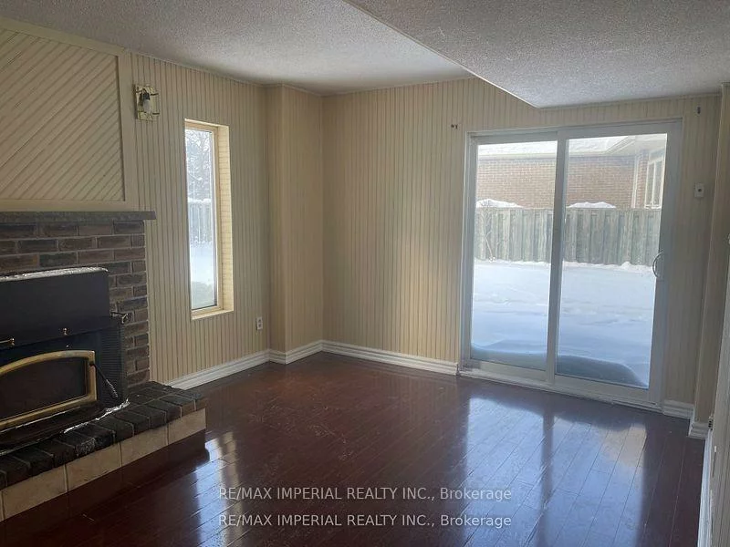 166, Hupfield, Malvern, Toronto