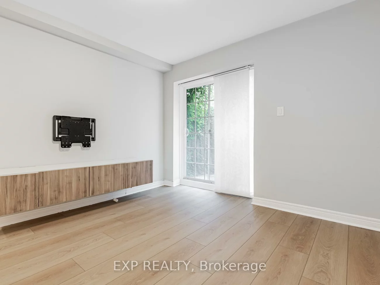 242, Waverley, The Beaches, Toronto