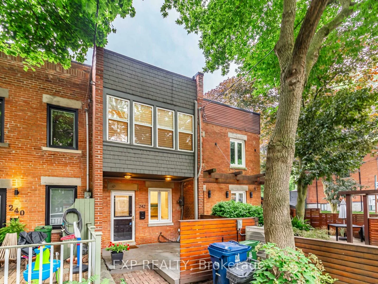 242, Waverley, The Beaches, Toronto