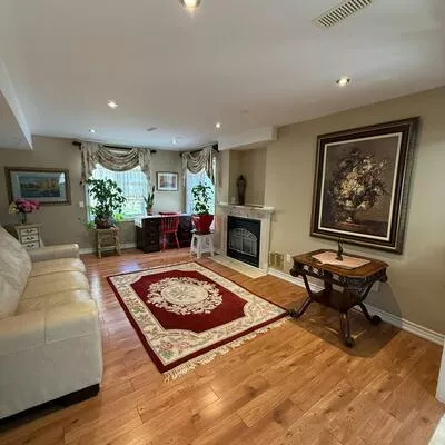 15, Sirius, Rouge E11, Toronto