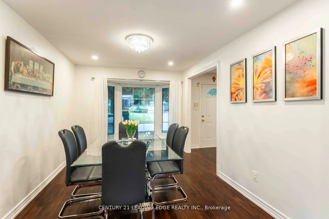 49, Harringay, L'Amoreaux, Toronto