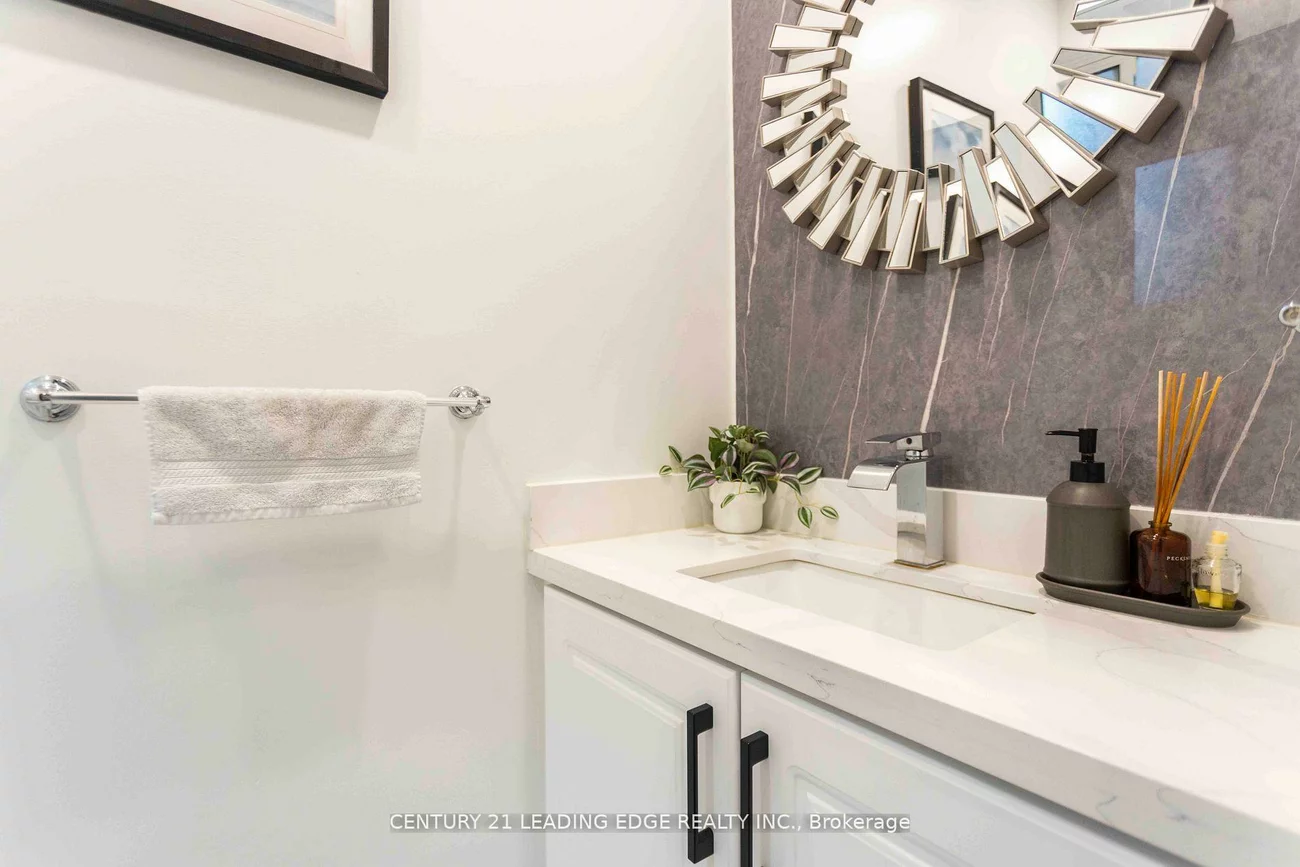 49, Harringay, L'Amoreaux, Toronto