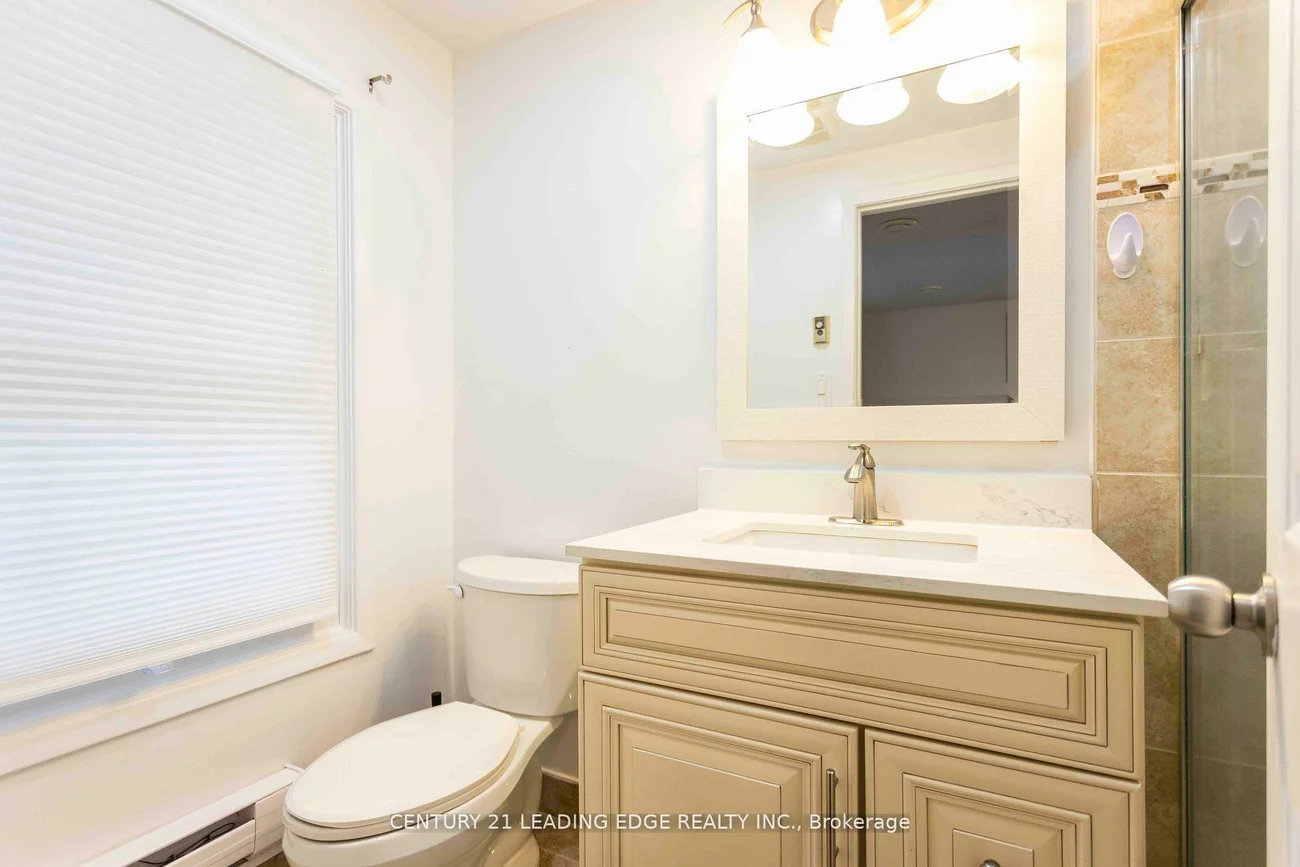 49, Harringay, L'Amoreaux, Toronto