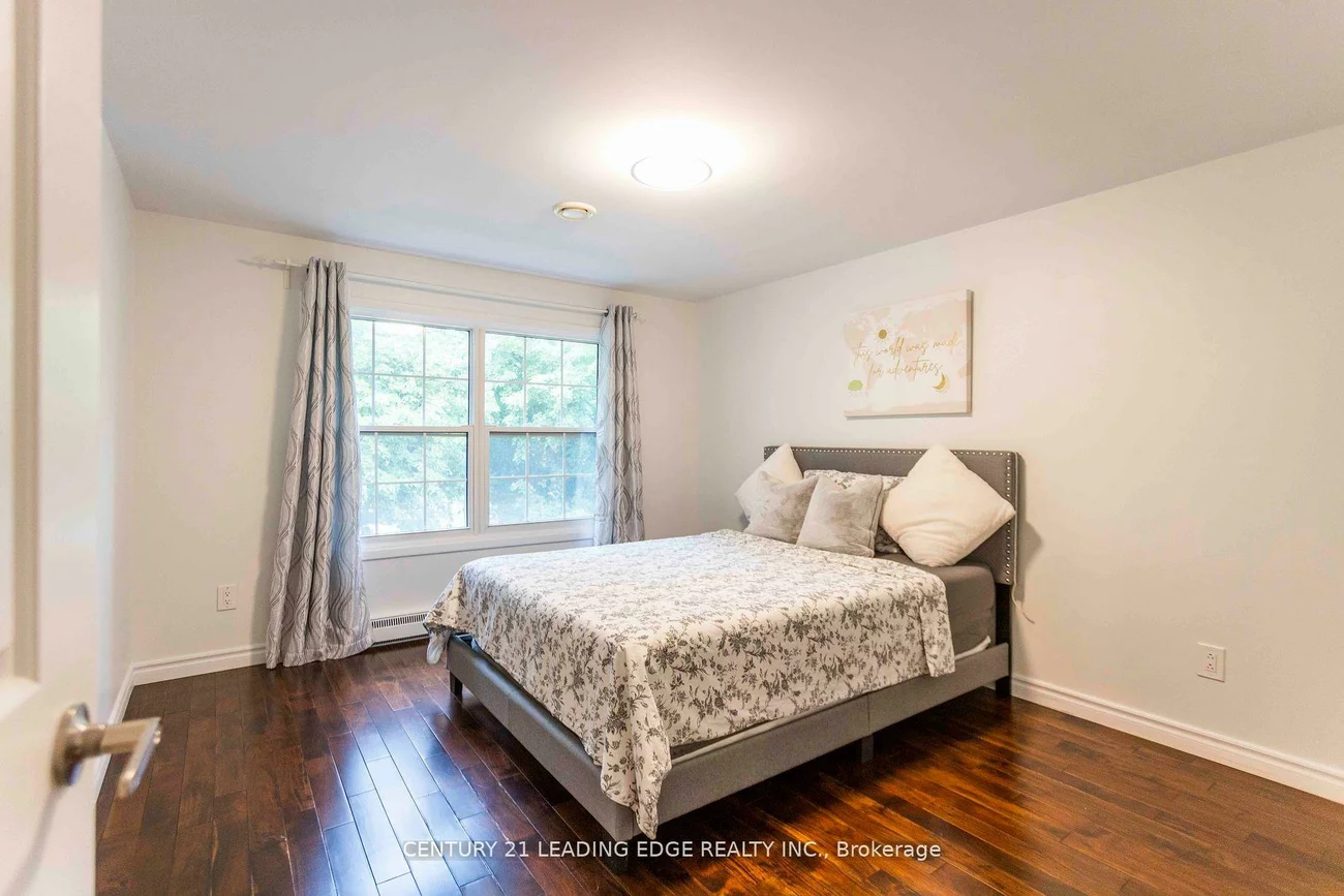 49, Harringay, L'Amoreaux, Toronto