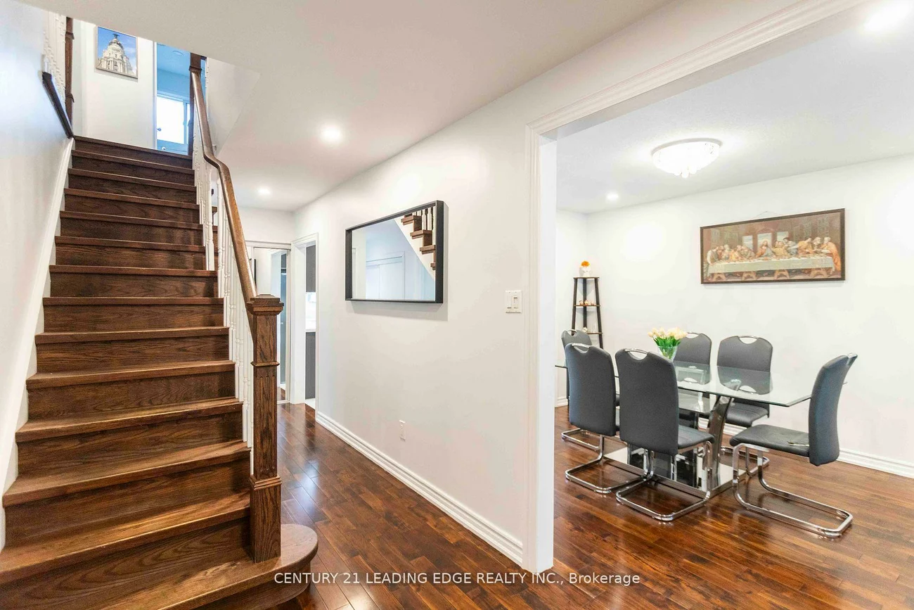 49, Harringay, L'Amoreaux, Toronto
