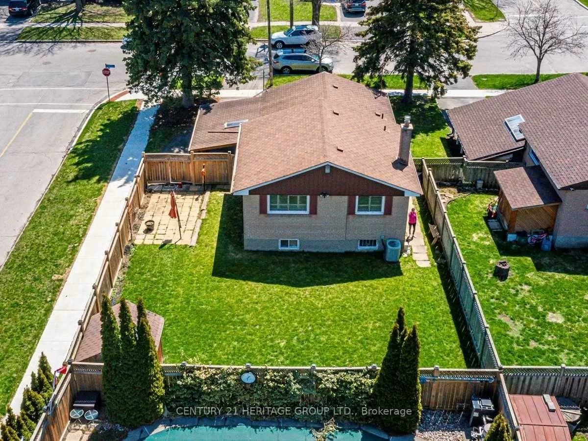 2, Brightside, West Hill, Toronto