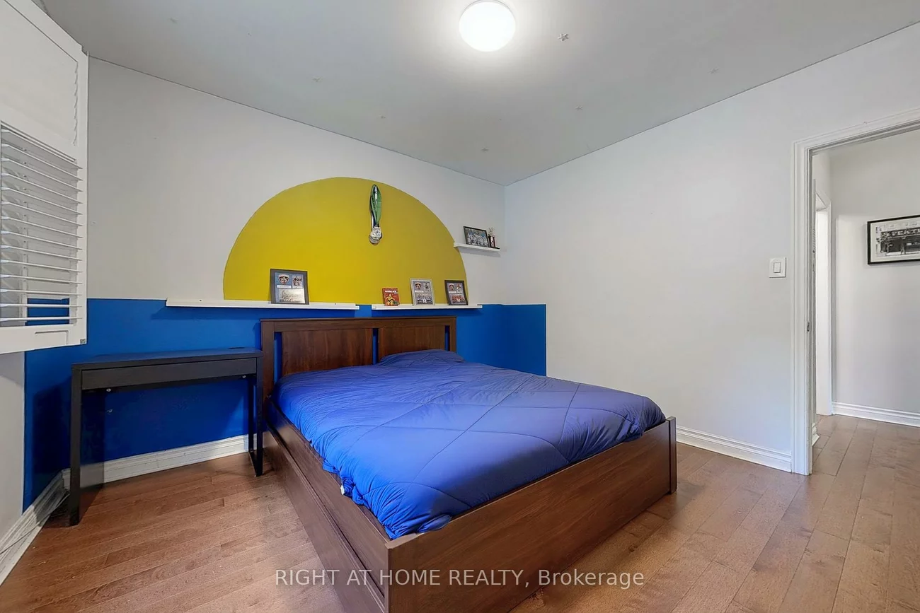 56, Fenwood, Cliffcrest, Toronto