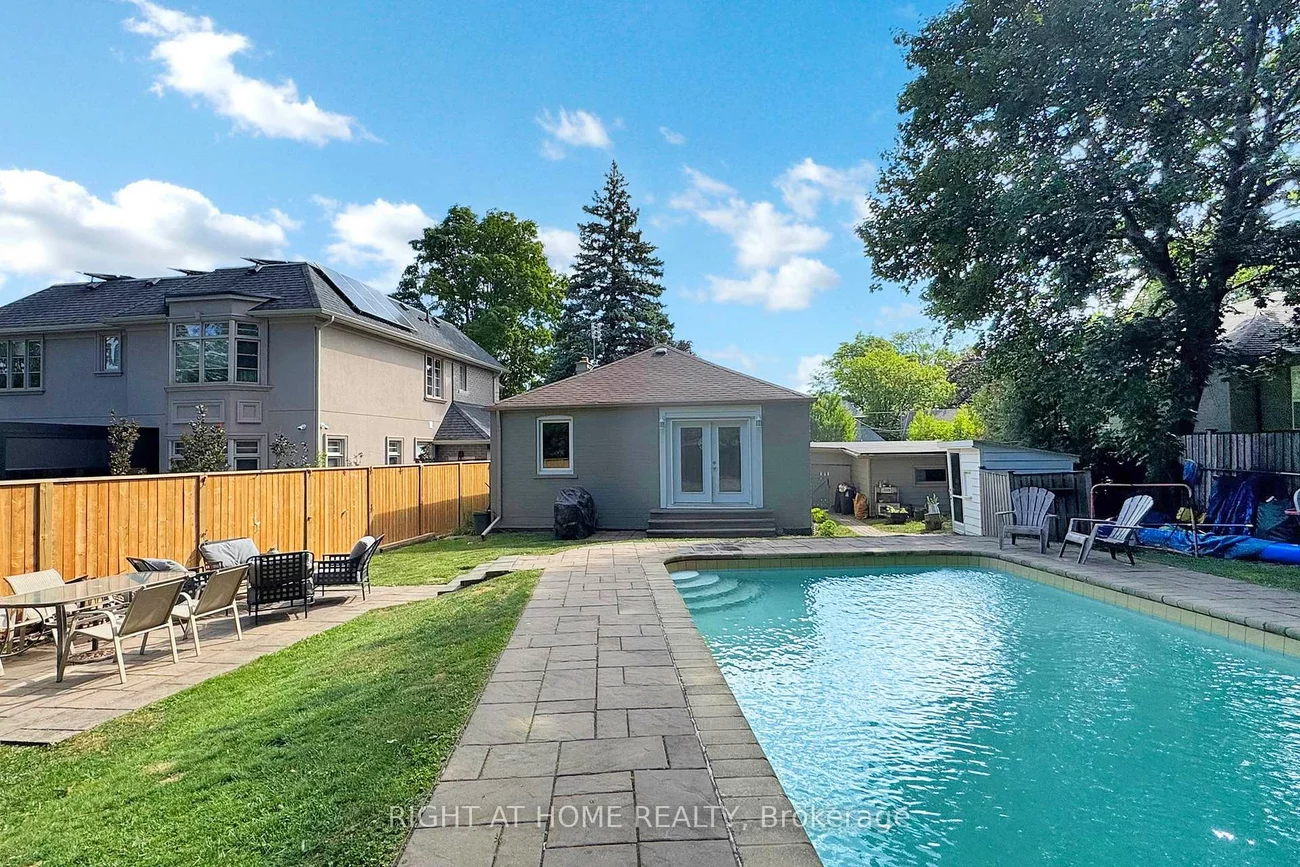 56, Fenwood, Cliffcrest, Toronto