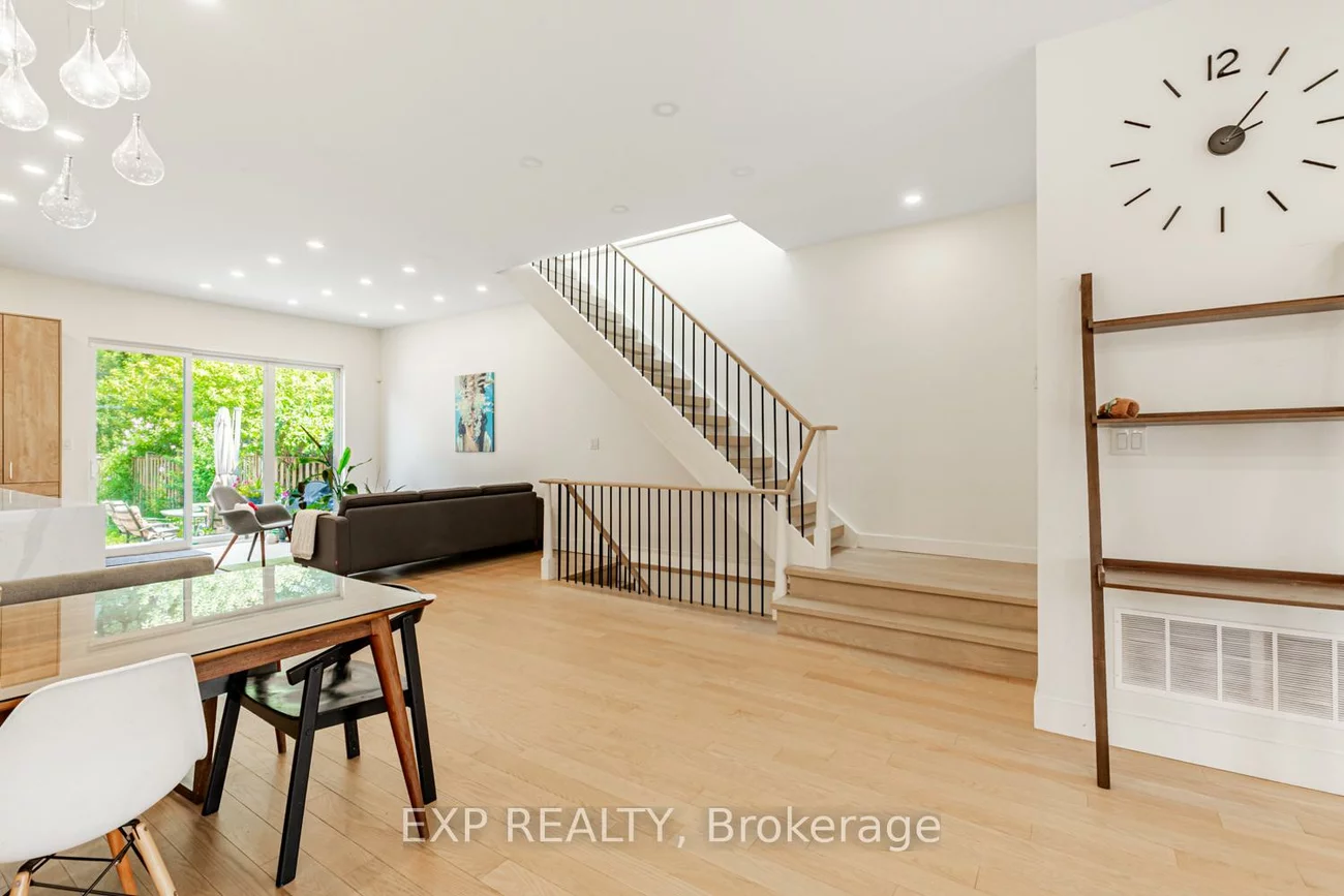 1043, Logan, Broadview North, Toronto