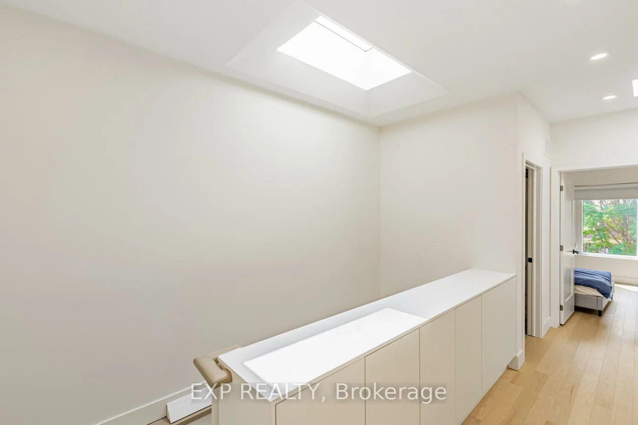 1043, Logan, Broadview North, Toronto