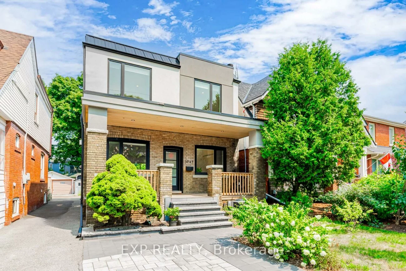 1043, Logan, Broadview North, Toronto