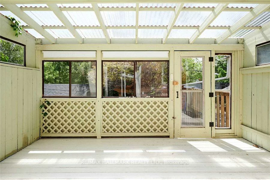 310, Scarborough, East End-Danforth, Toronto