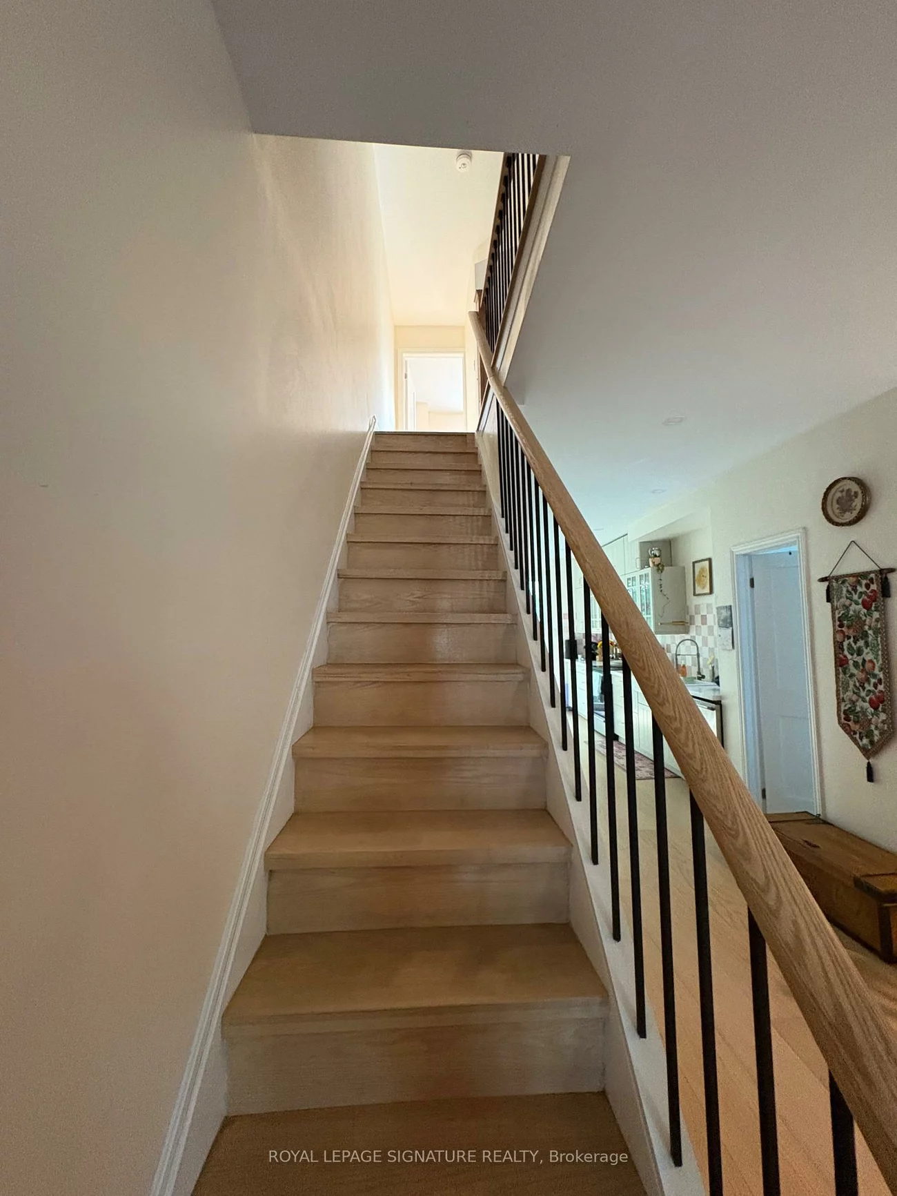 163, Hampton, North Riverdale, Toronto