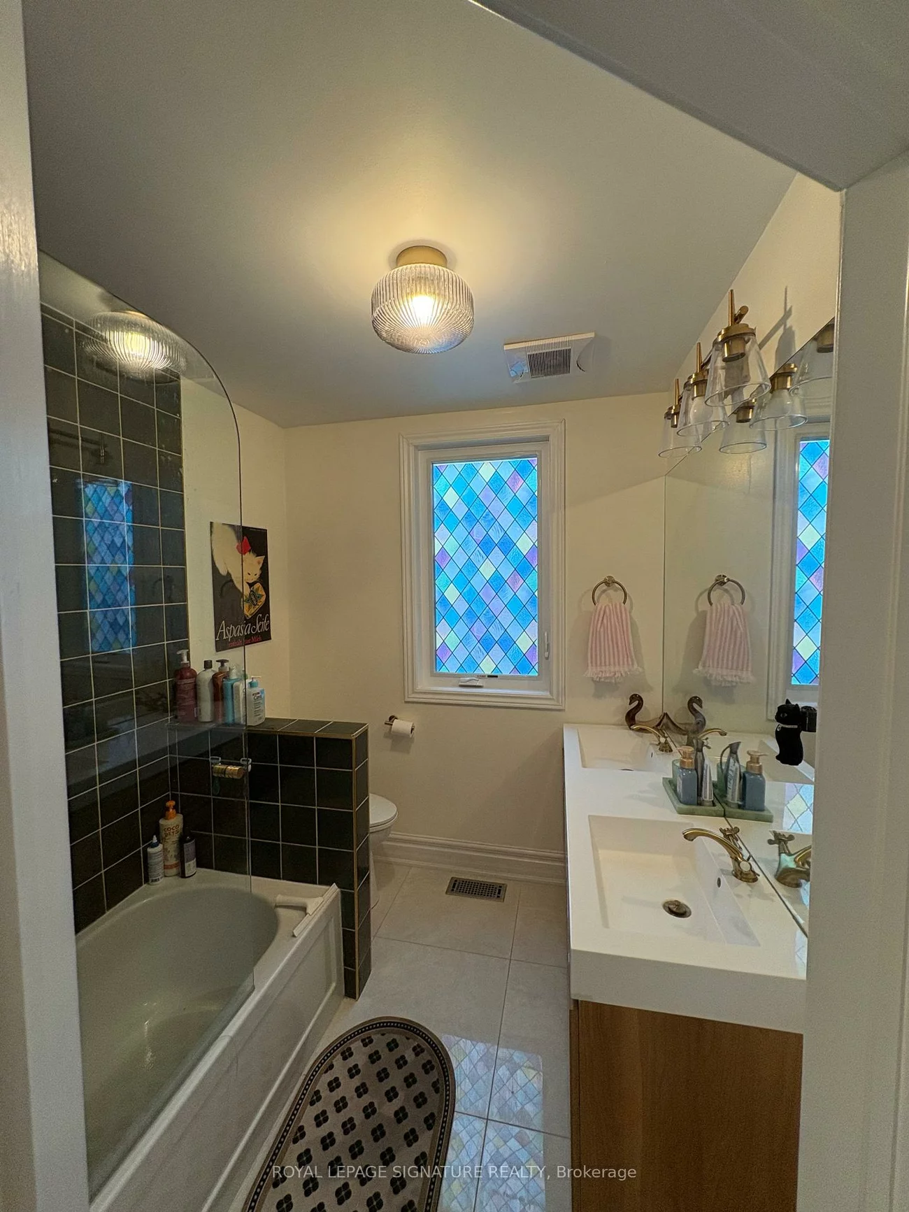 163, Hampton, North Riverdale, Toronto