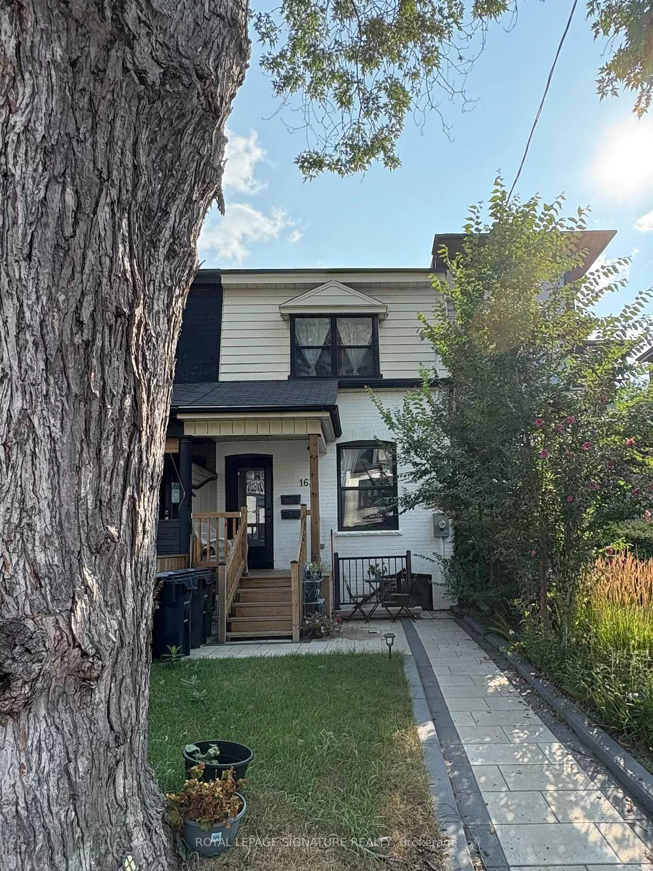 163, Hampton, North Riverdale, Toronto