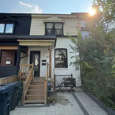 163, Hampton, North Riverdale, Toronto